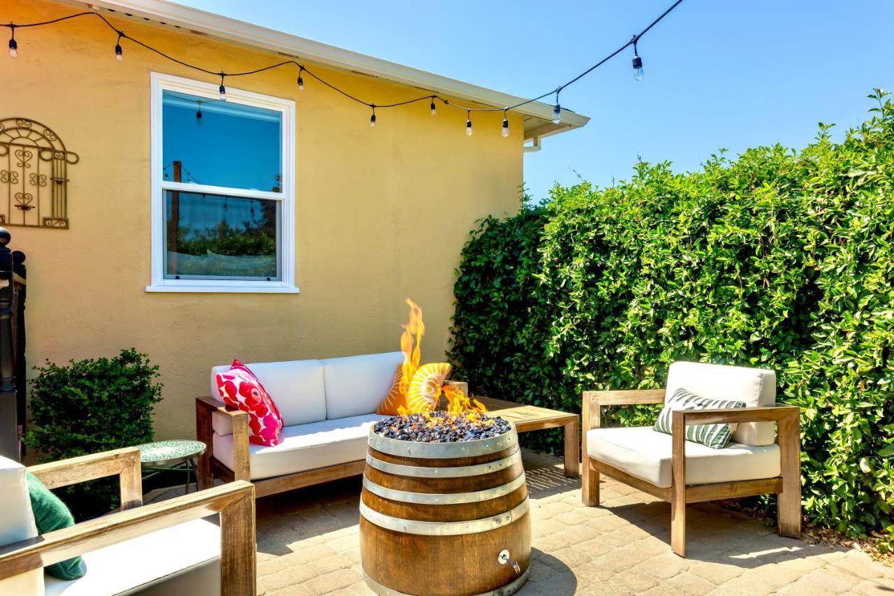 Spacious Renovated Petaluma Home- Pool Table, Fire Pit, Parking Eksteriør billede