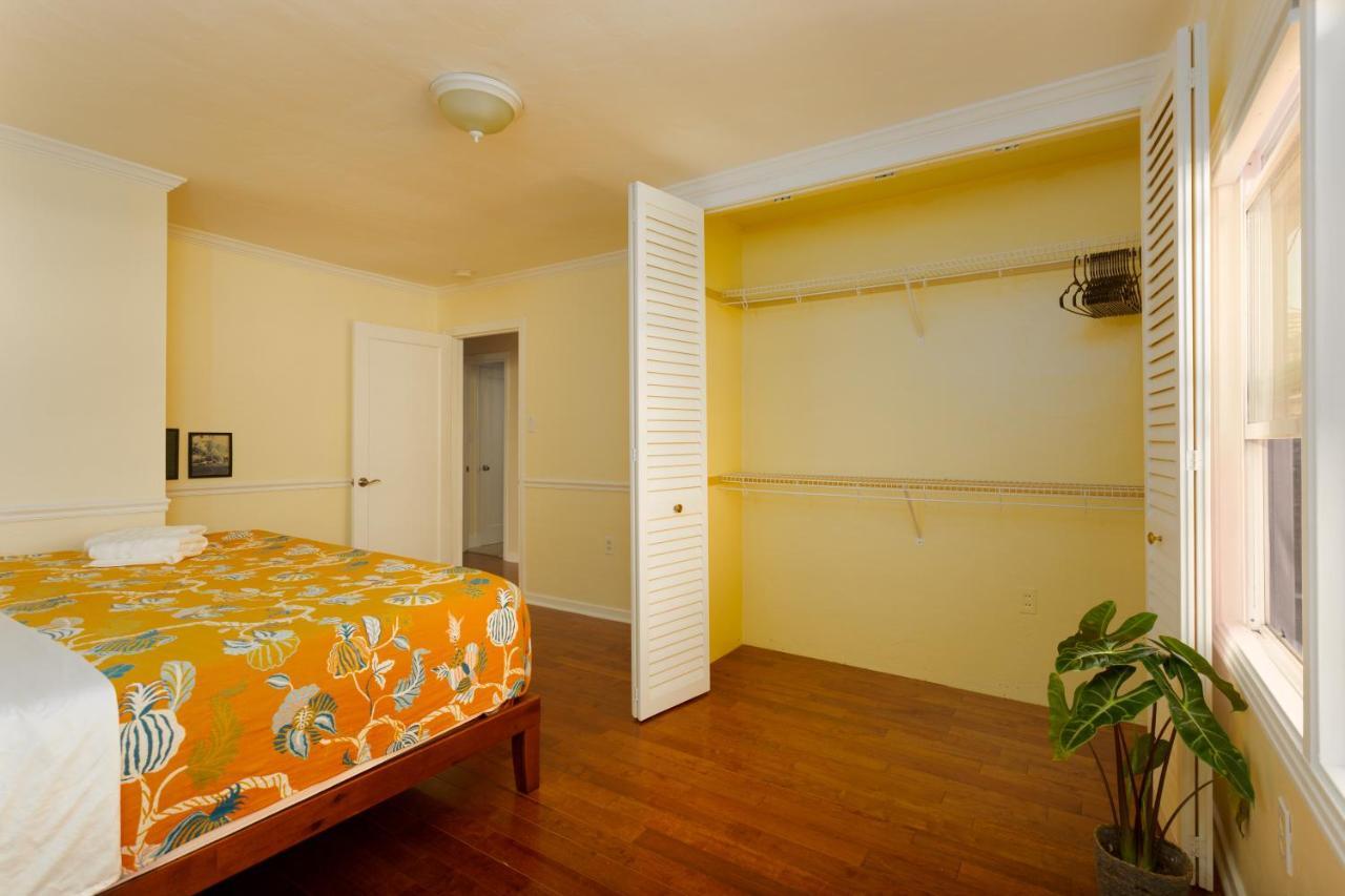 Spacious Renovated Petaluma Home- Pool Table, Fire Pit, Parking Eksteriør billede